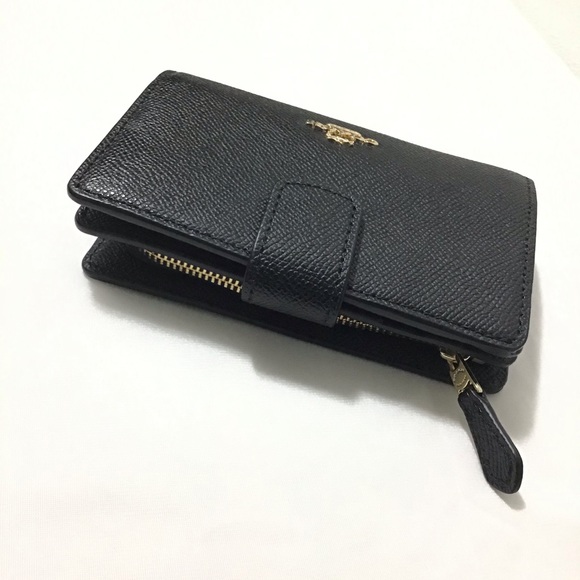 NEW COACH CrossgrainLeather Corner Zip Wallet - Picture 4 of 16